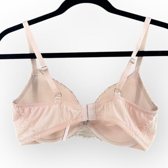 Victoria’s Secret Dream Angels Push-Up Bra Light Pink Lace Sz 34D NWOT - Picture 4 of 6
